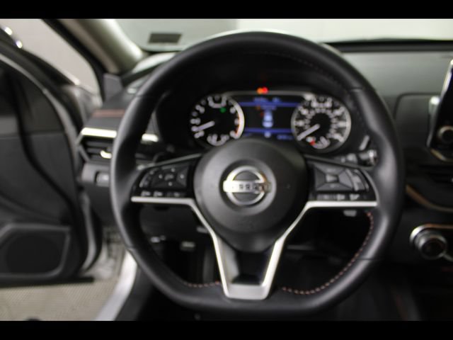 Used 2020 Nissan Altima 2.5 SR FWD image 19