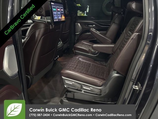 Used 2022 Cadillac Escalade ESV Premium Luxury Platinum AWD/4WD image 29