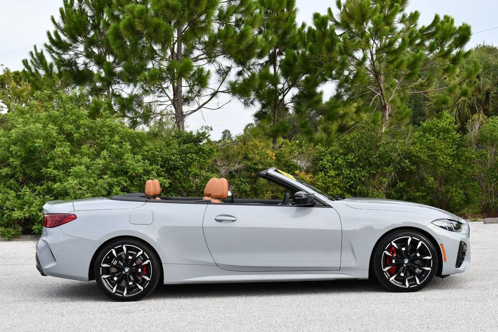 Used 2026 BMW M440i Convertible w/ Premium Package RWD image 49