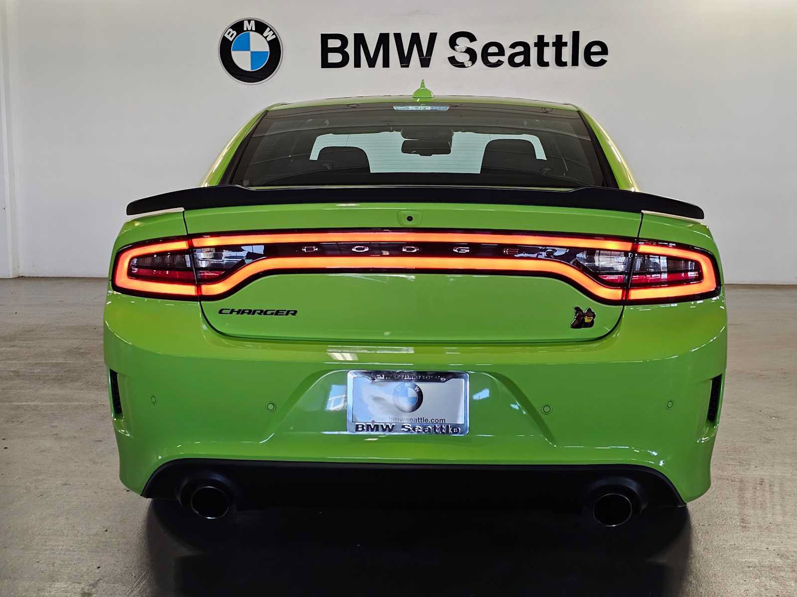 Used 2023 Dodge Charger Scat Pack w/ Harman/Kardon Audio Group RWD image 5