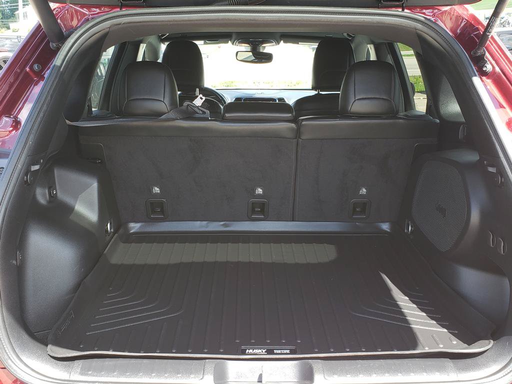 Used 2019 Jeep Cherokee High Altitude AWD/4WD image 9
