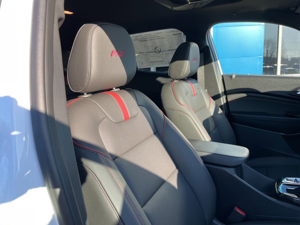 New 2026 Chevrolet Trax RS w/ Sunroof Package image 27