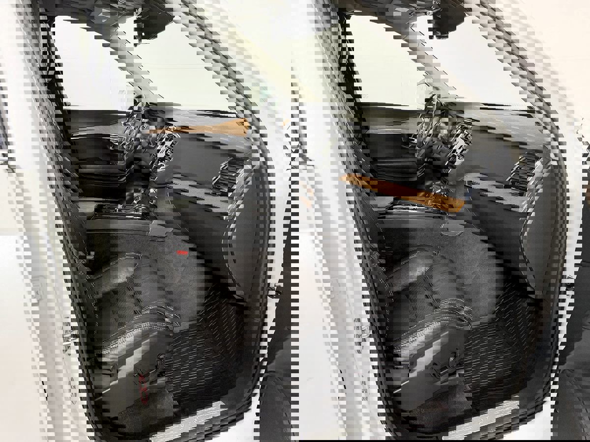 Used 2017 Volvo XC90 T6 Inscription w/ Vision Package image 49