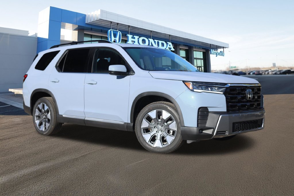 New 2026 Honda Pilot Touring image 1