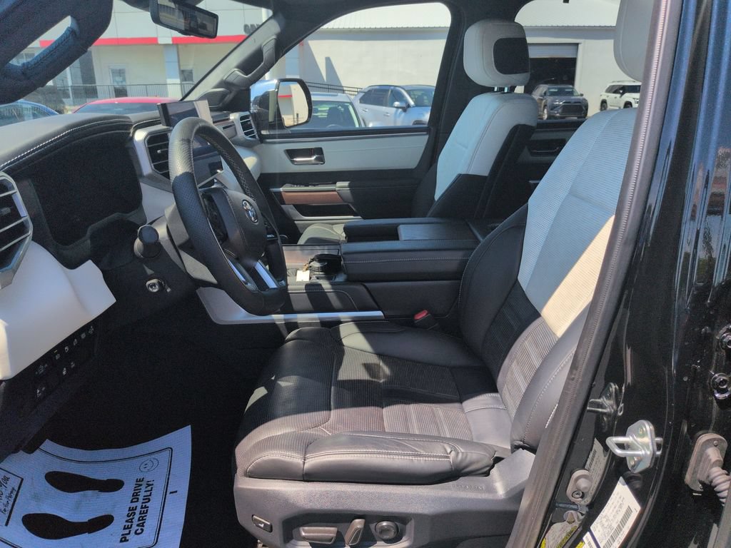 Used 2025 Toyota Tundra Capstone AWD/4WD image 9