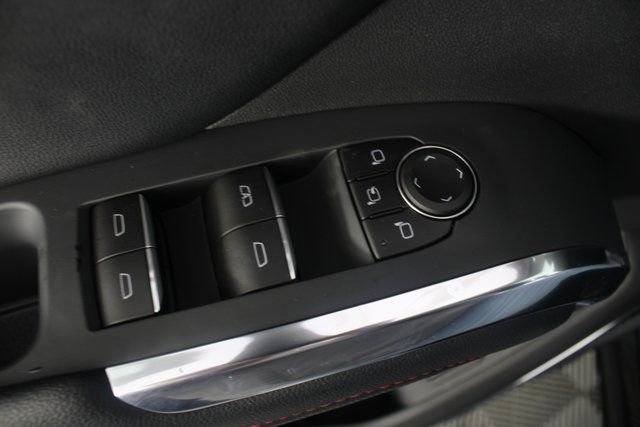 New 2026 Chevrolet Traverse RS image 17