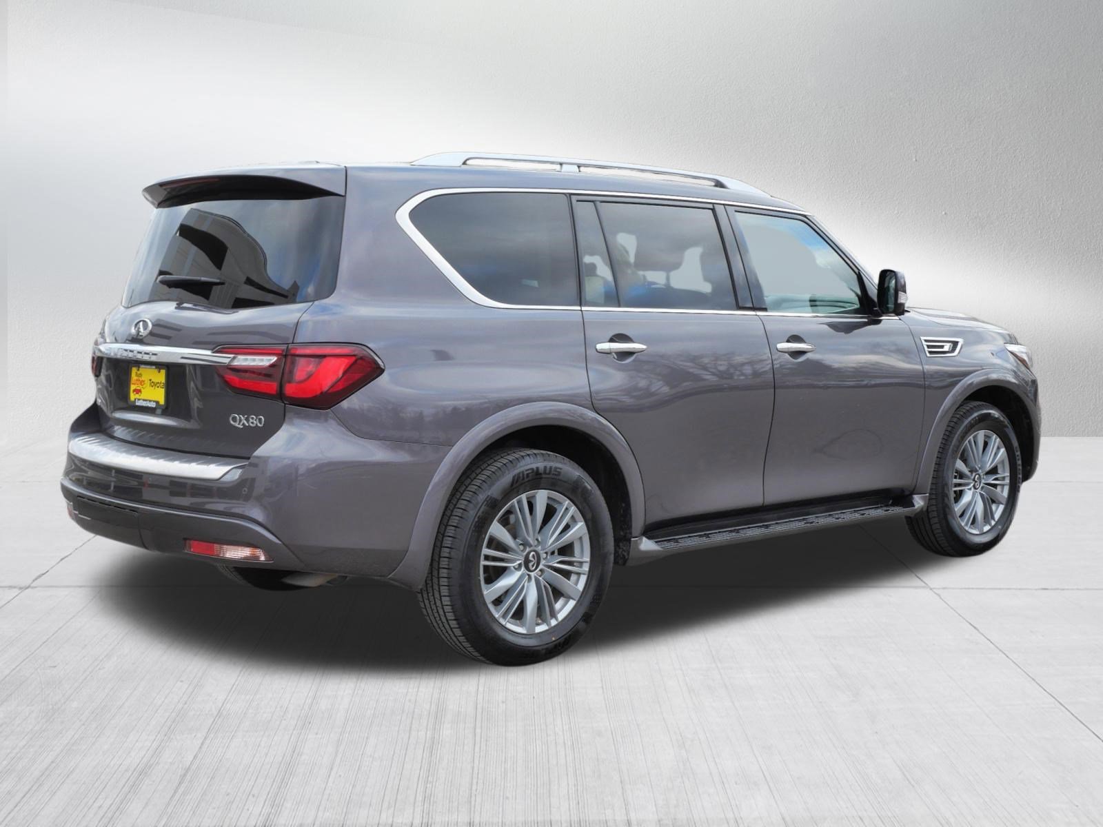 Used 2024 INFINITI QX80 Luxe AWD/4WD image 7