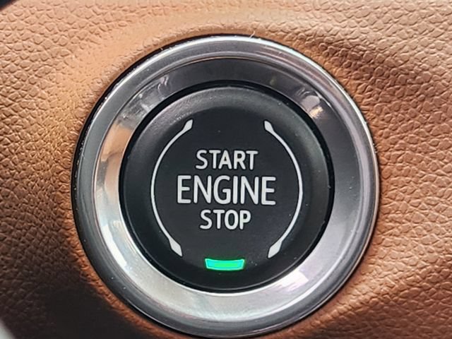 Used 2021 Buick Encore GX Essence AWD/4WD image 19
