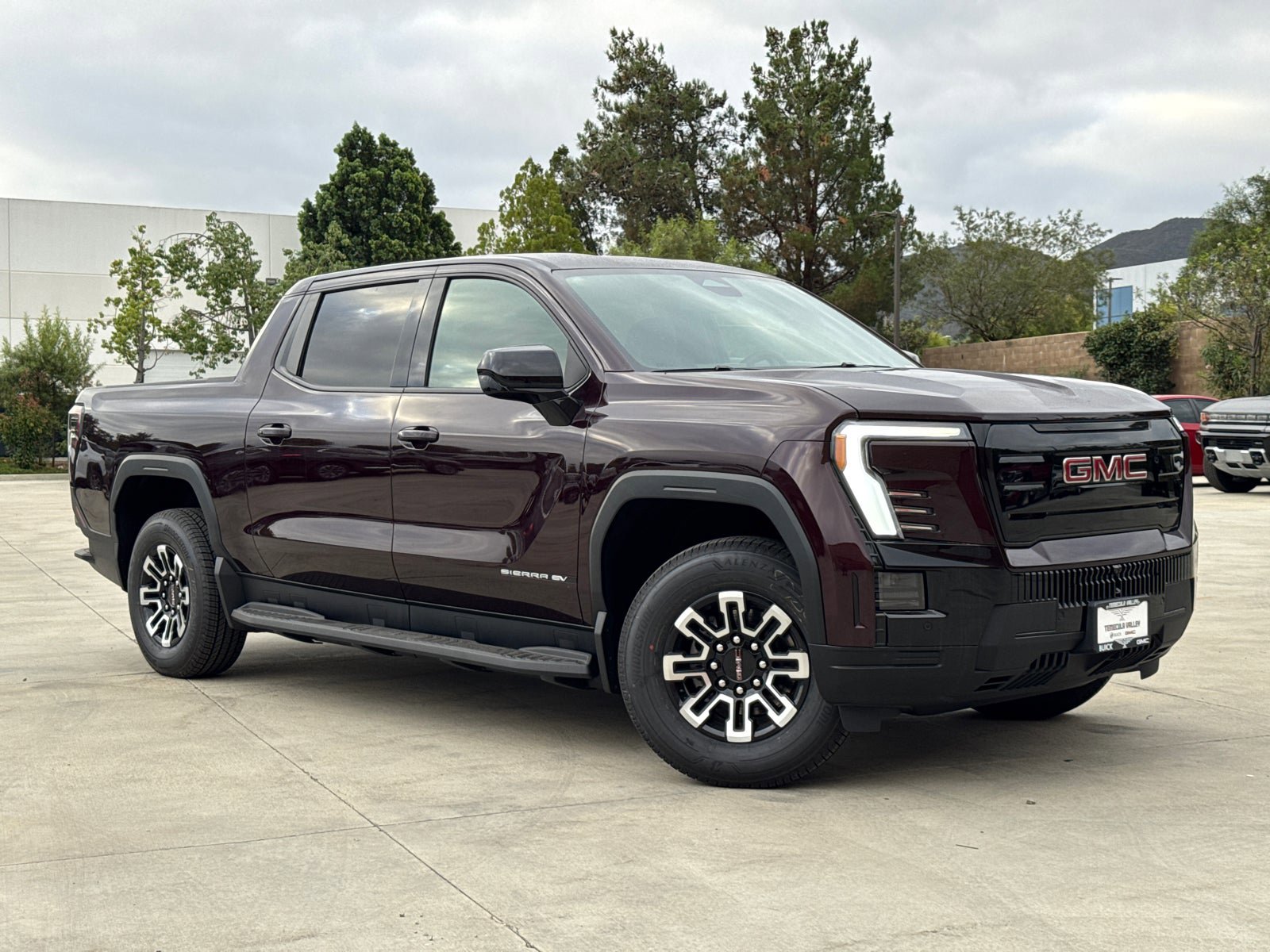New 2026 GMC Sierra EV Elevation image 2