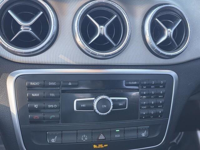 Used 2014 Mercedes-Benz CLA 250 image 20