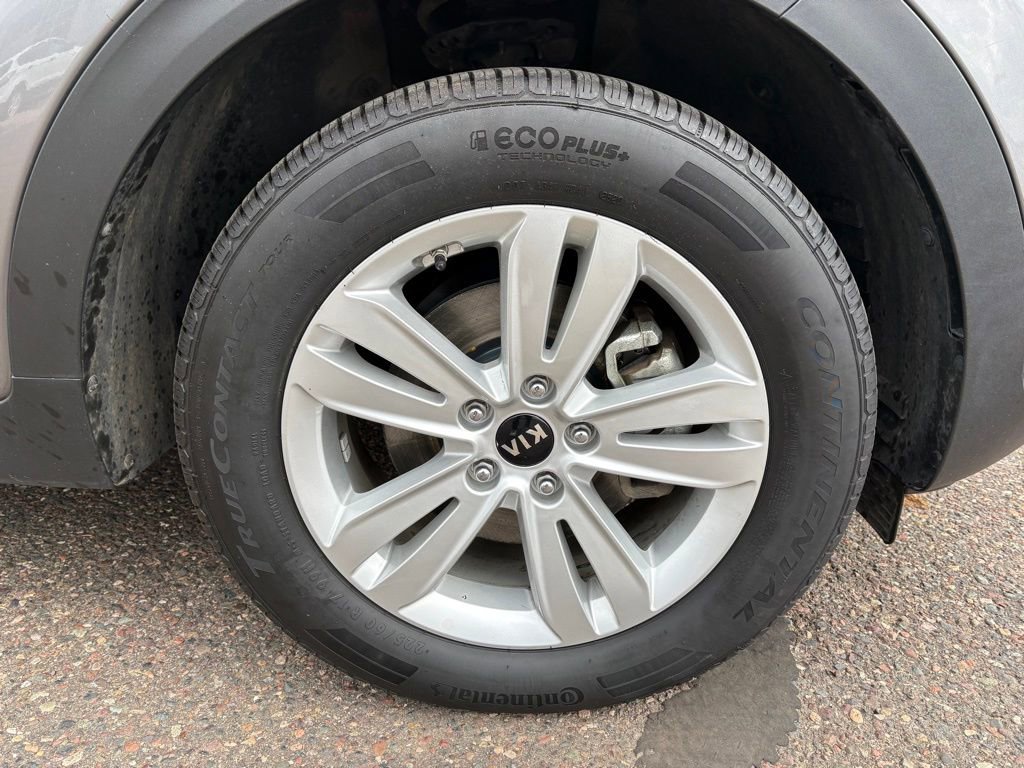 Used 2017 Kia Sportage LX image 10