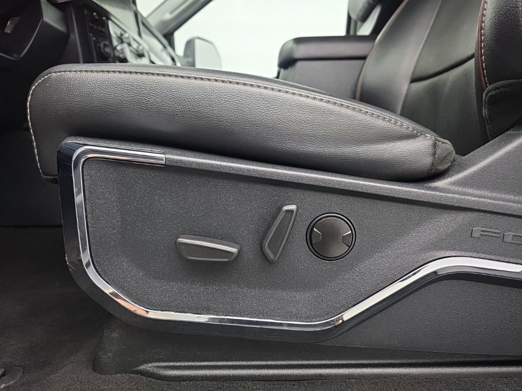Used 2024 Ford F250 Lariat image 23