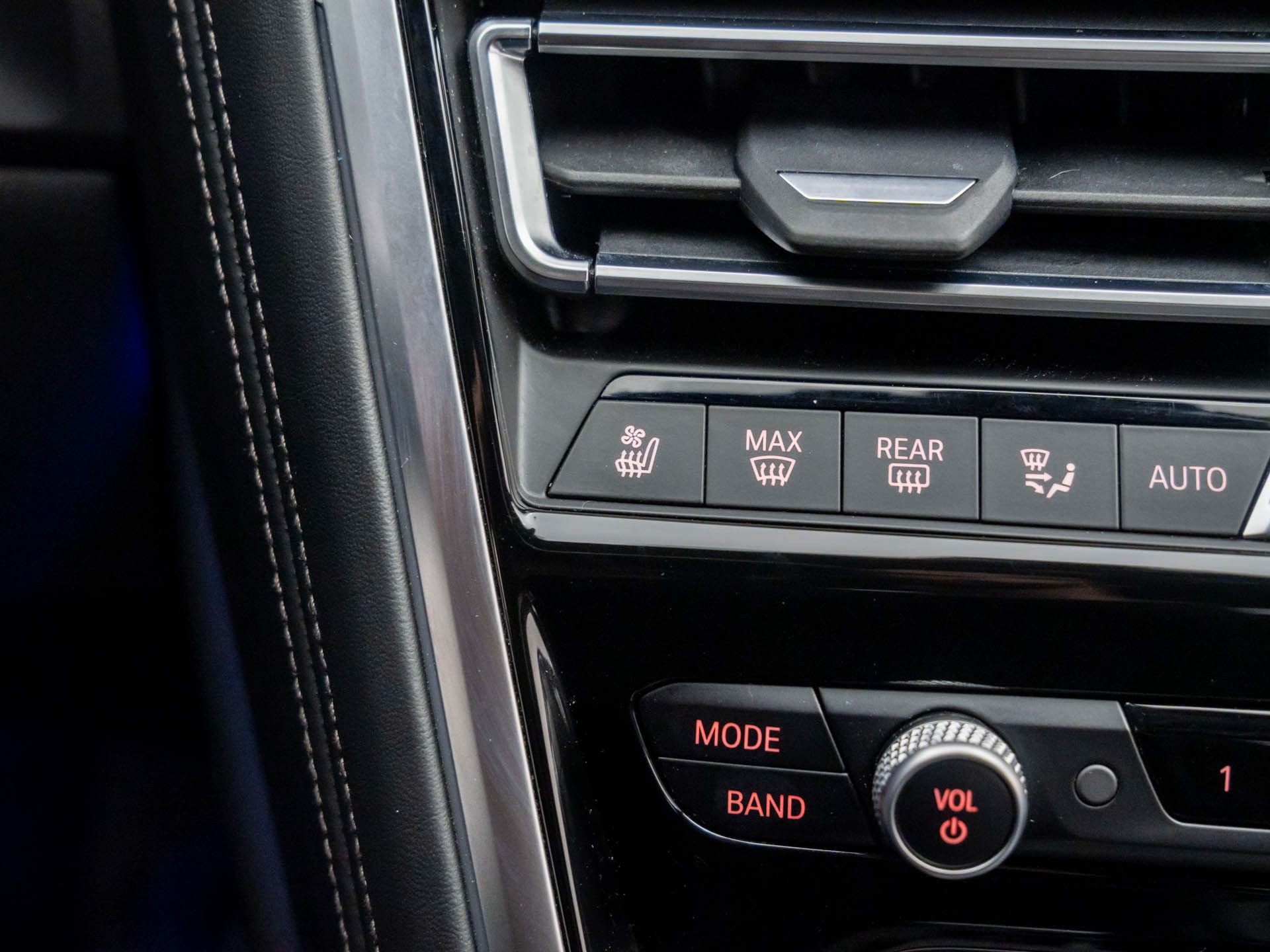 Certified 2025 BMW M850i xDrive Coupe image 24