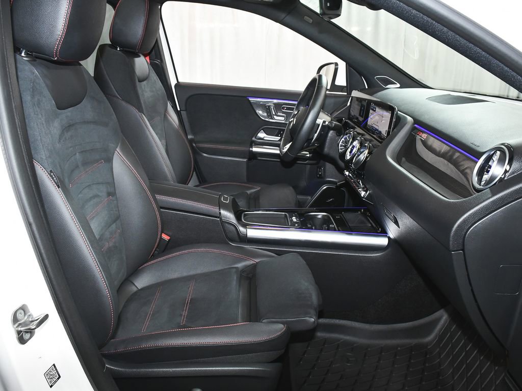 Used 2024 Mercedes-Benz GLA 35 AMG 4MATIC image 59