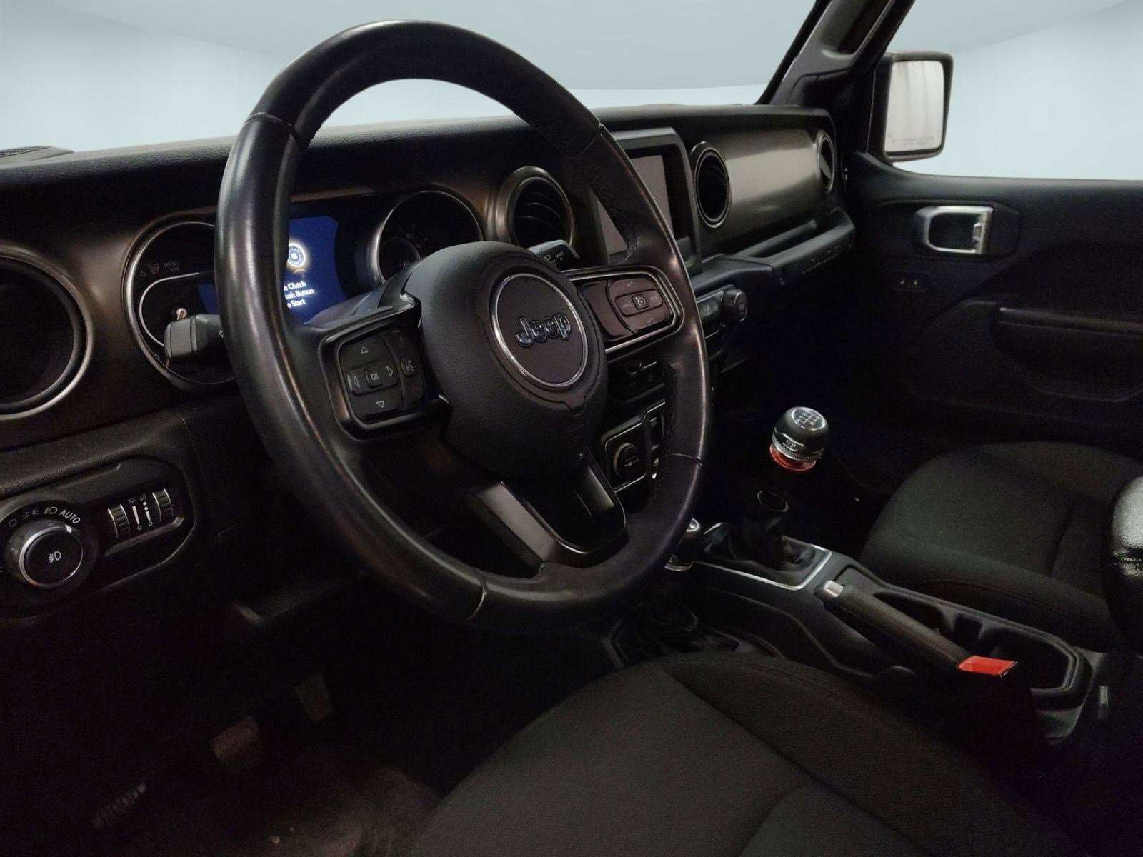 Used 2019 Jeep Wrangler Sport image 4