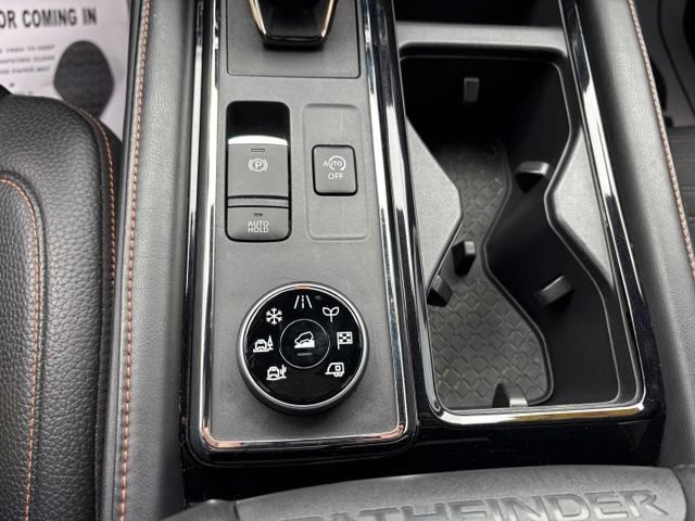 Used 2023 Nissan Pathfinder Rock Creek AWD/4WD image 21