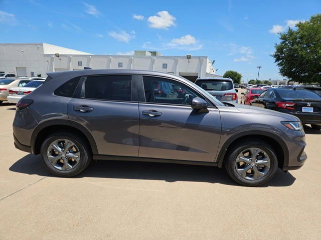 New 2026 Honda HR-V LX image 4