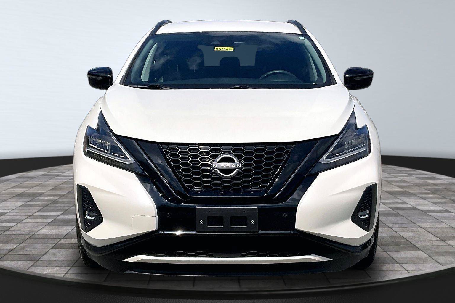 Certified 2024 Nissan Murano SV w/ SV Midnight Edition Package AWD/4WD image 2