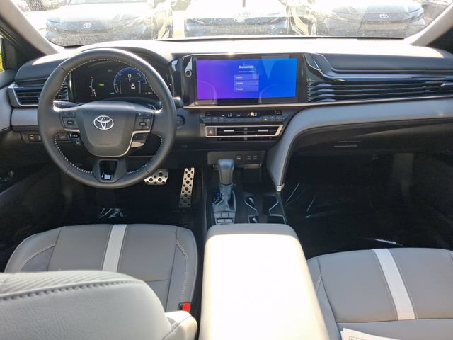 Used 2026 Toyota Camry SE w/ Multimedia Upgrade Package FWD image 7