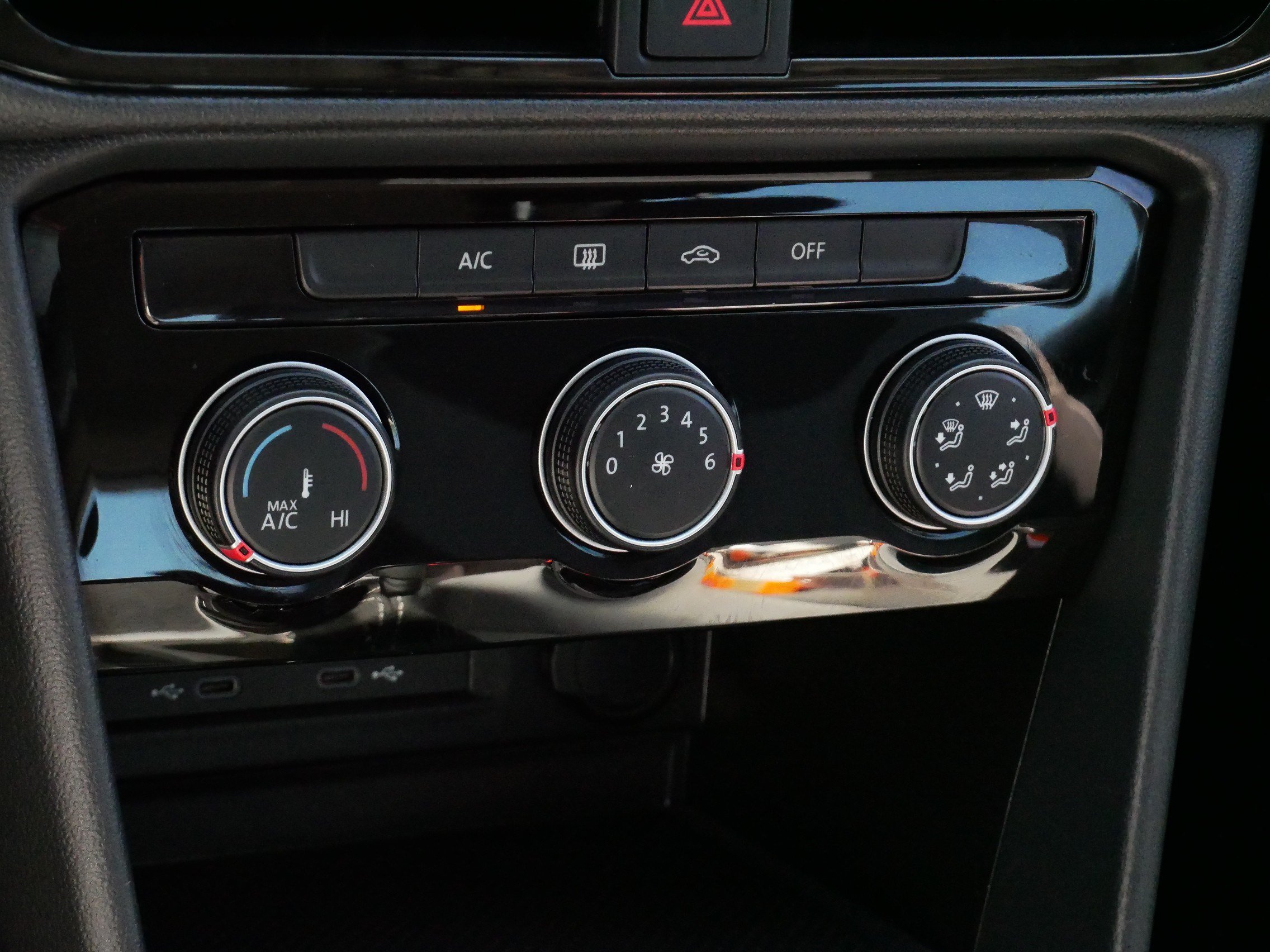 Used 2023 Volkswagen Taos S FWD image 23