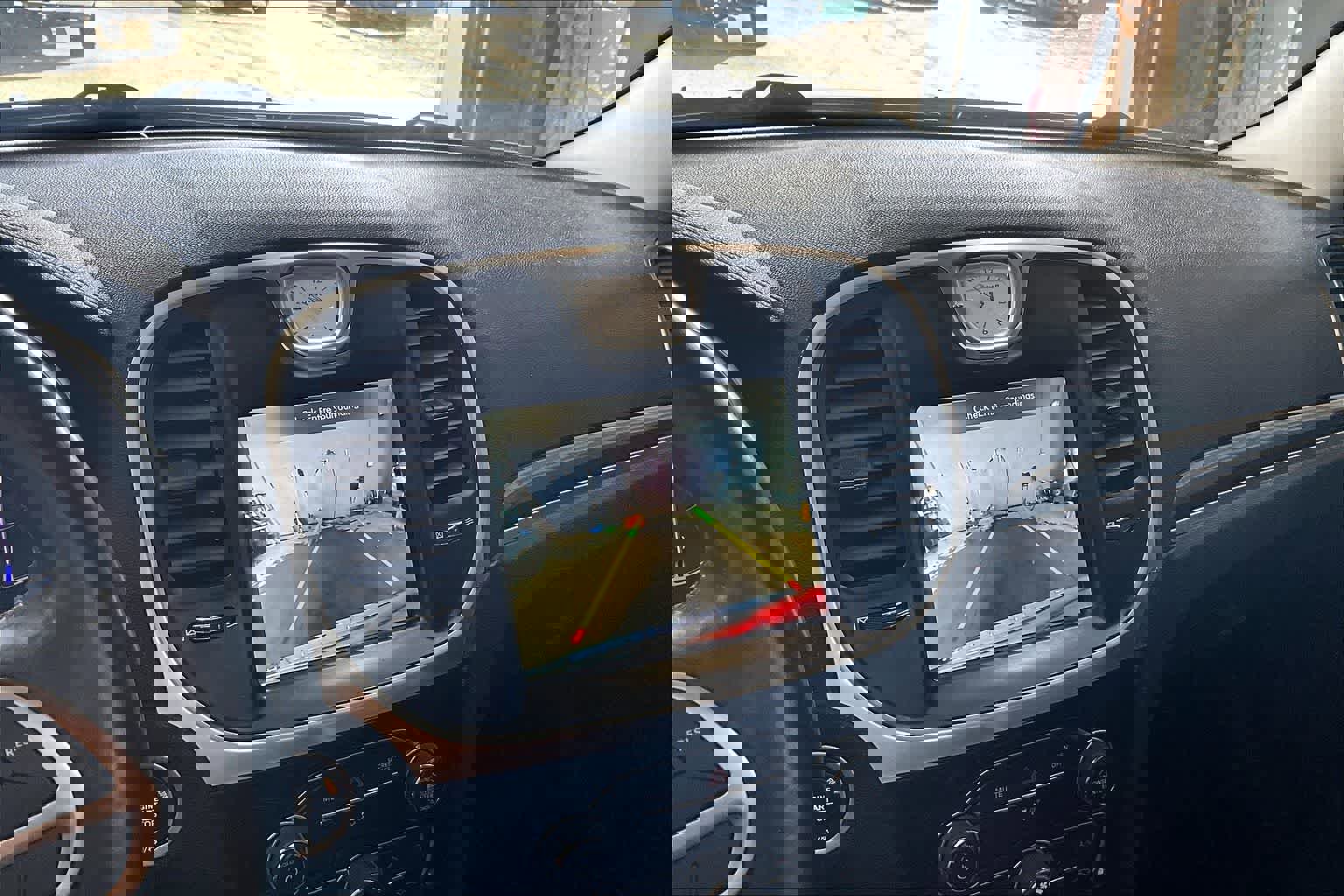 Used 2020 Chrysler 300 Limited image 27