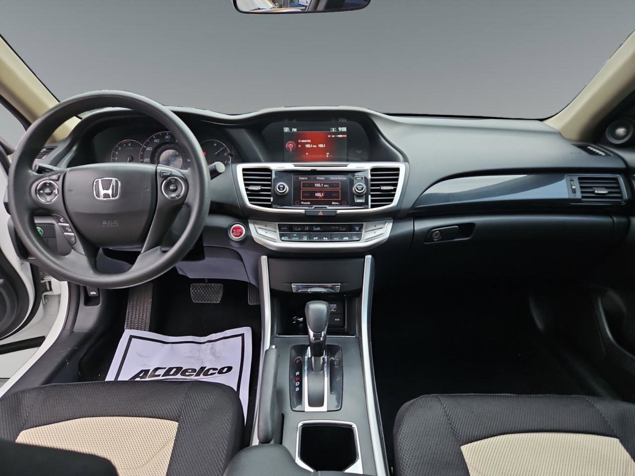 Used 2014 Honda Accord EX image 10