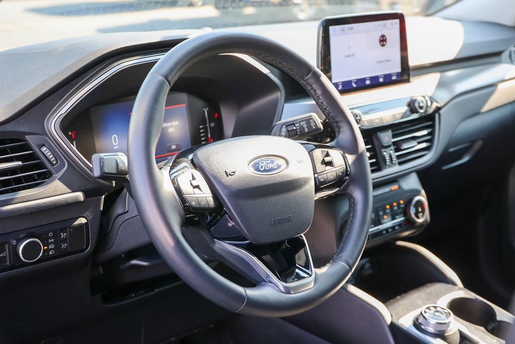 Certified 2023 Ford Escape Active w/ Cold Weather Package FWD image 33
