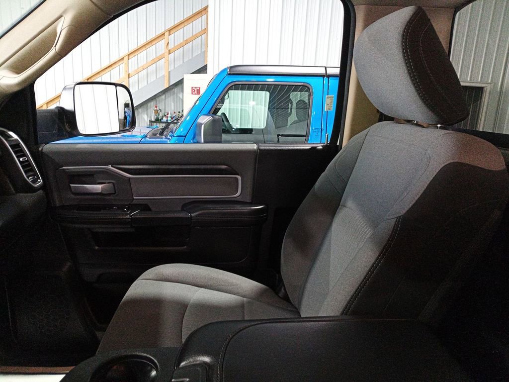 Used 2019 RAM 2500 Big Horn AWD/4WD image 11