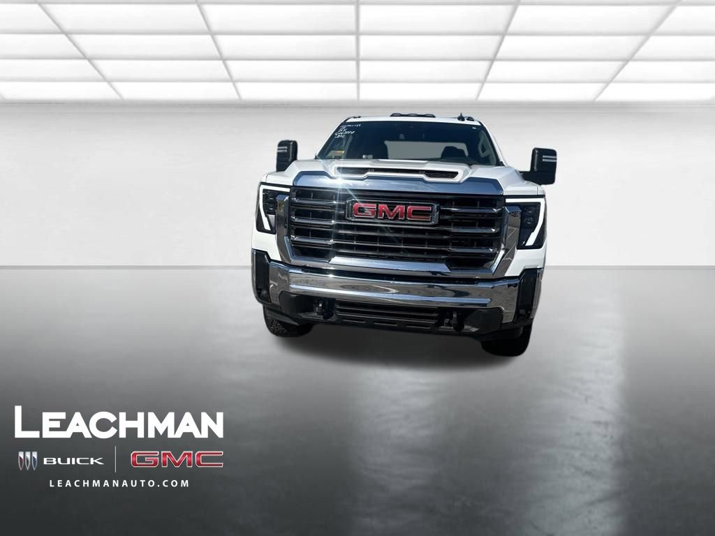 Used 2024 GMC Sierra 2500 SLE w/ SLE Convenience Package image 8