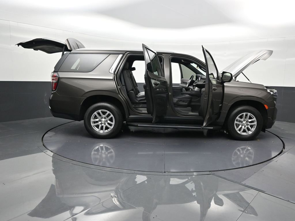 Used 2021 Chevrolet Tahoe LT image 34
