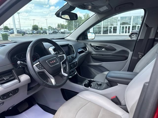 Used 2023 GMC Terrain SLT FWD image 13