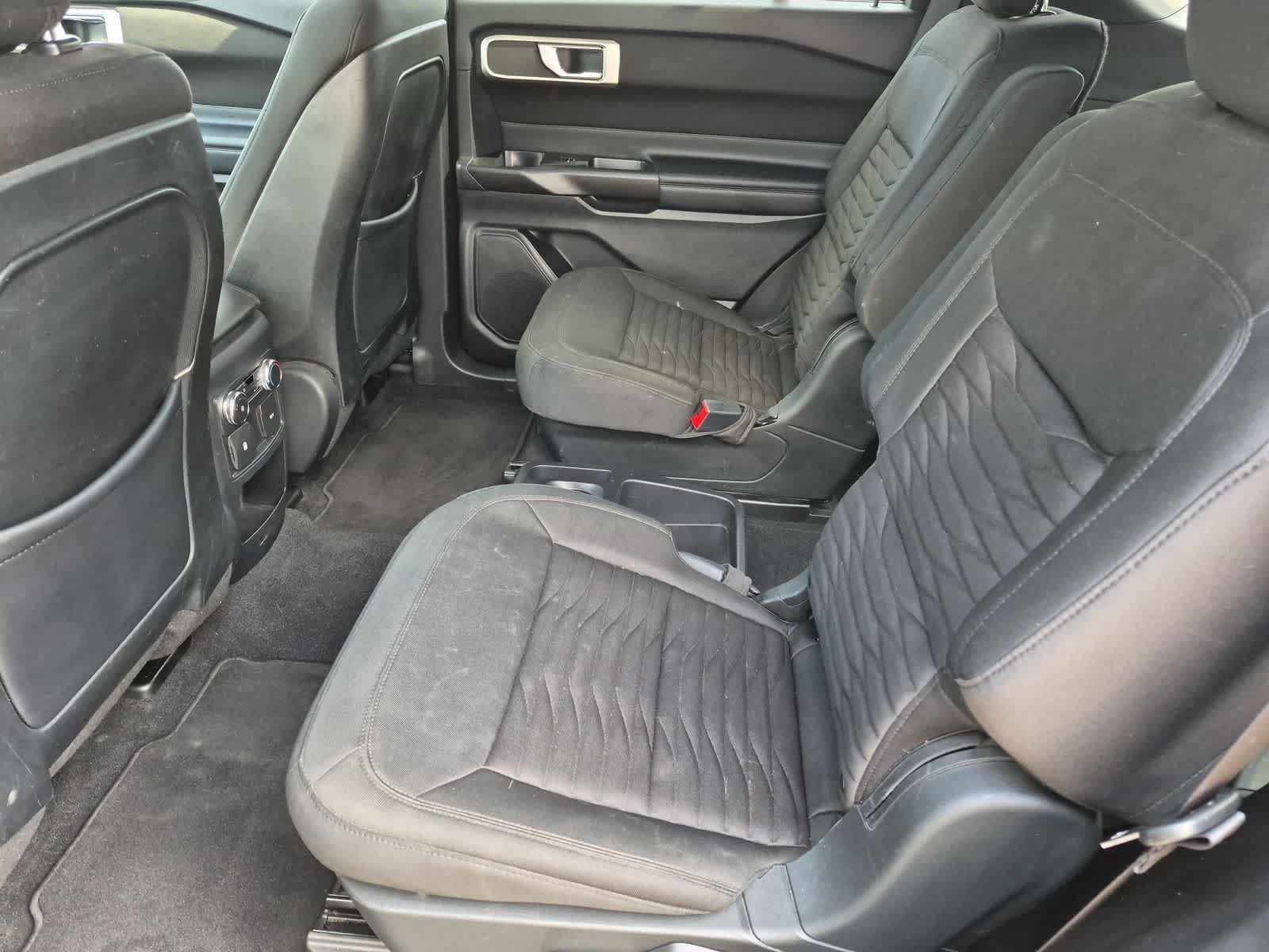 Used 2020 Ford Explorer XLT RWD image 19