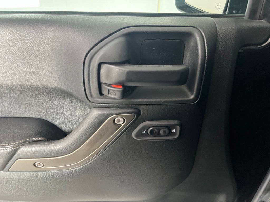 Used 2018 Jeep Wrangler Unlimited Sport AWD/4WD image 51