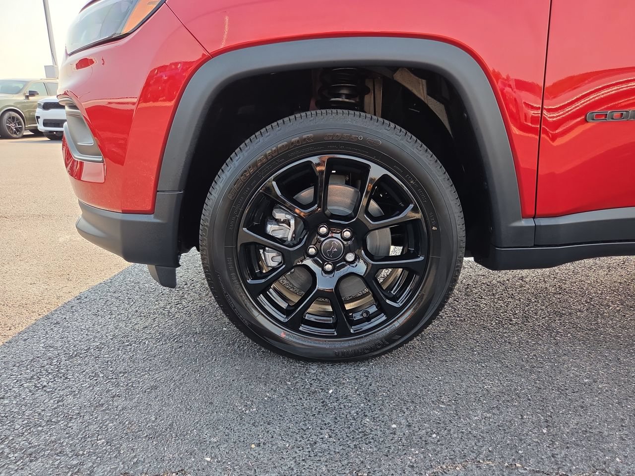 New 2026 Jeep Compass Latitude AWD/4WD image 9