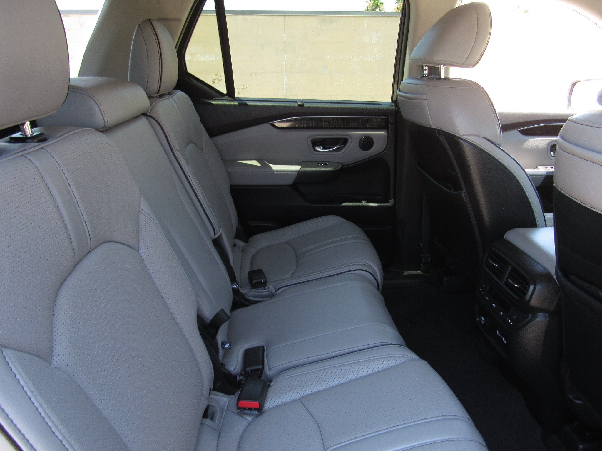 Certified 2023 Honda Pilot Elite image 12