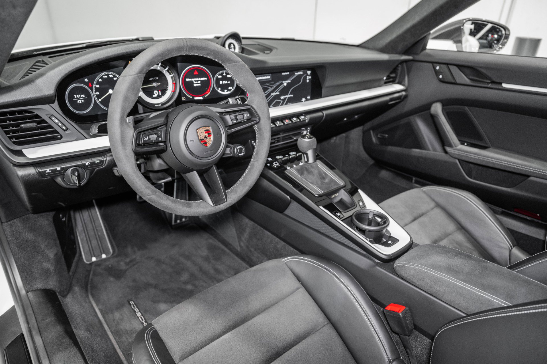 Used 2022 Porsche 911 GT3 image 17