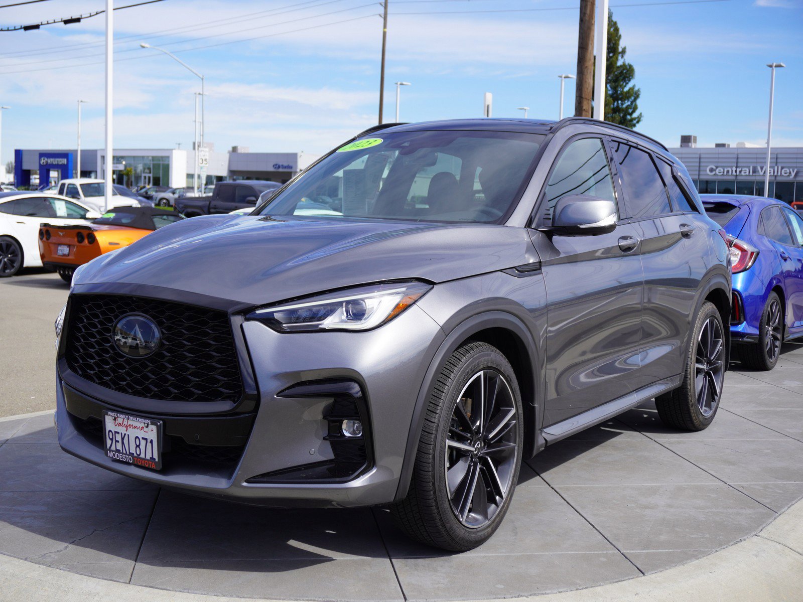 Used 2023 INFINITI QX50 Sport image 5