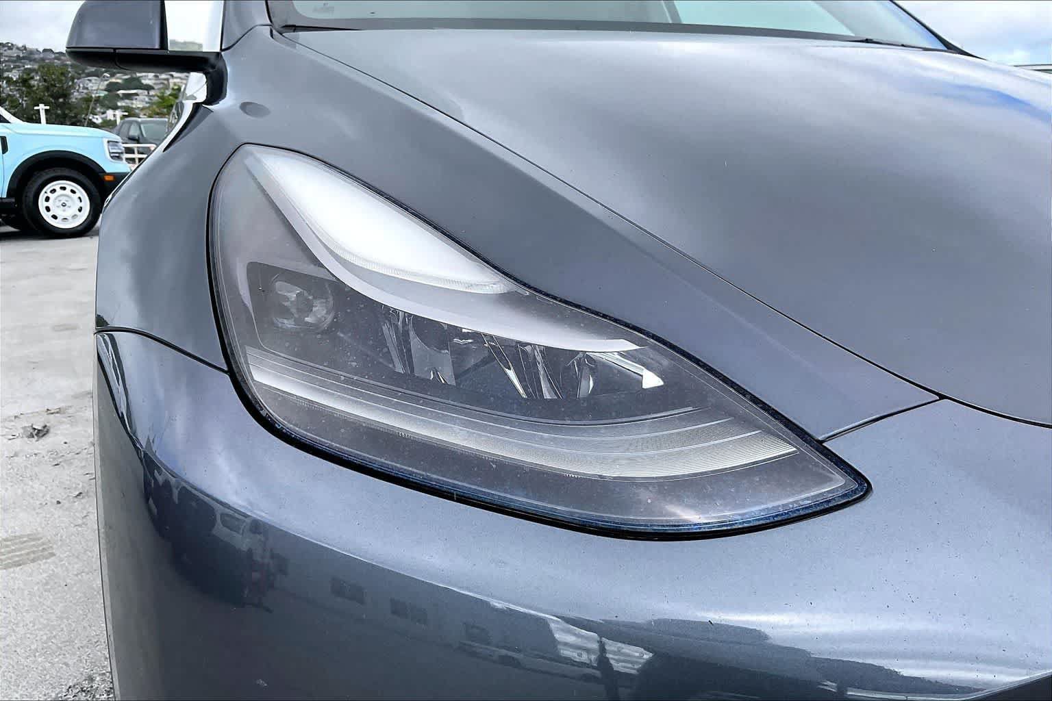 Used 2022 Tesla Model Y Performance AWD/4WD image 31