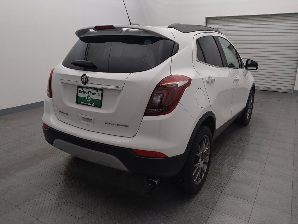 Used 2018 Buick Encore Sport Touring image 7
