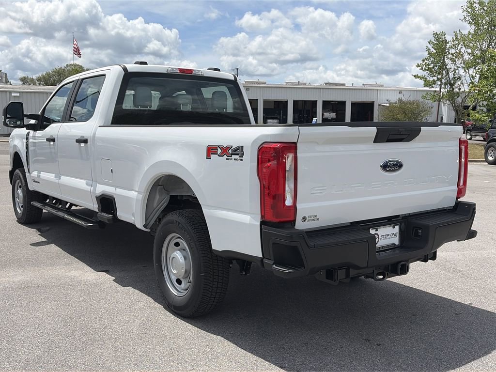 New 2025 Ford F250 XL w/ XL Driver Assist Package AWD/4WD image 8