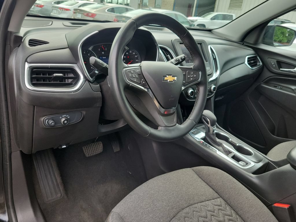 Used 2024 Chevrolet Equinox LT AWD/4WD image 21