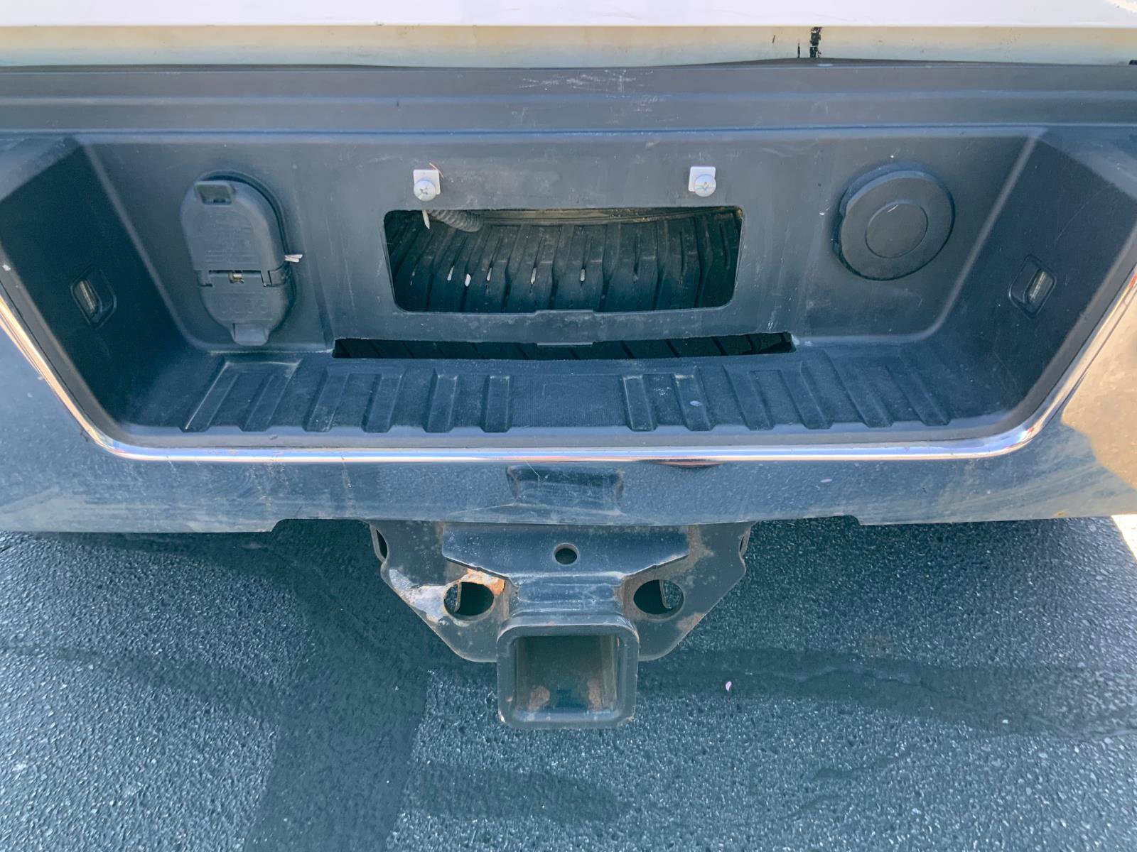 Used 2015 Chevrolet Silverado 2500 LTZ w/ LTZ Plus Package AWD/4WD image 28