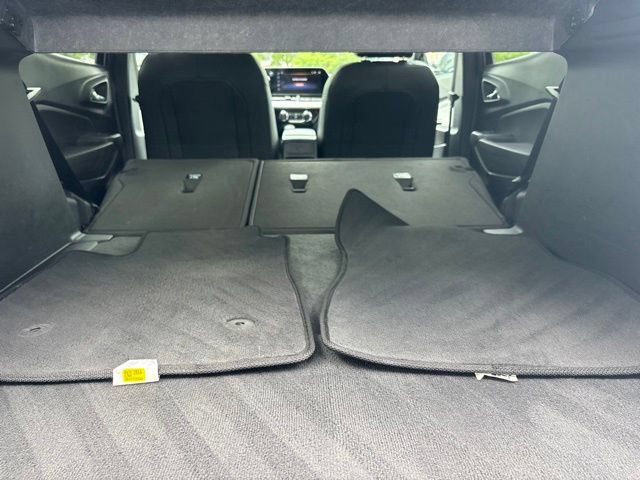 Used 2025 Chevrolet Trax LT FWD image 15