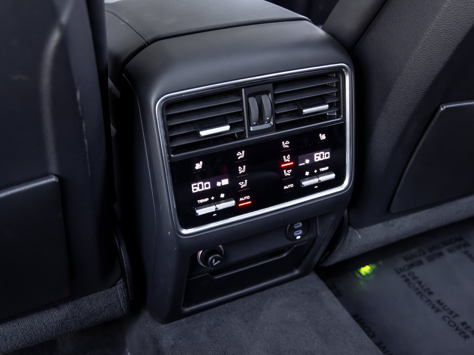 Certified 2023 Porsche Cayenne S Platinum AWD/4WD image 45