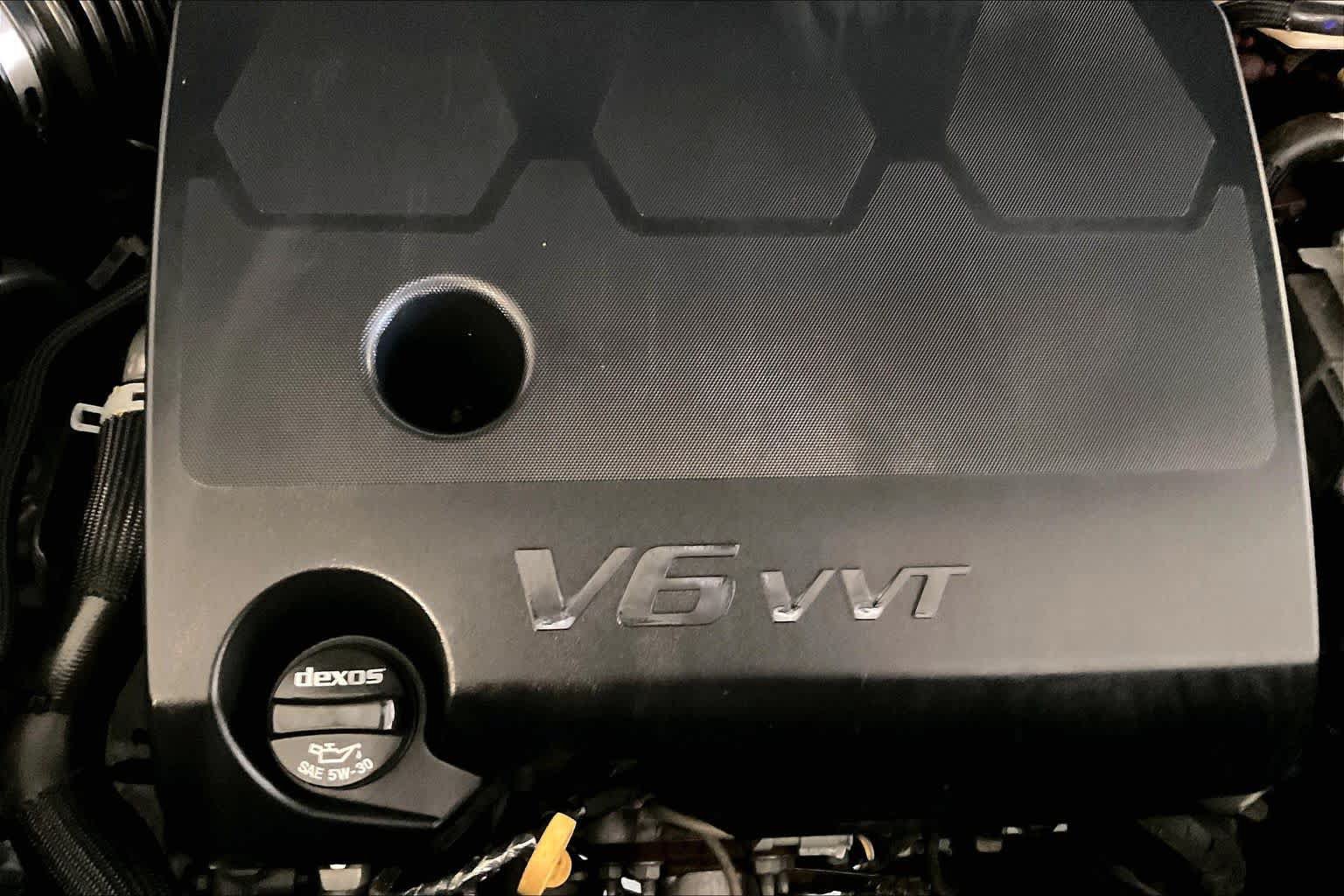 Used 2020 Chevrolet Traverse RS FWD image 28