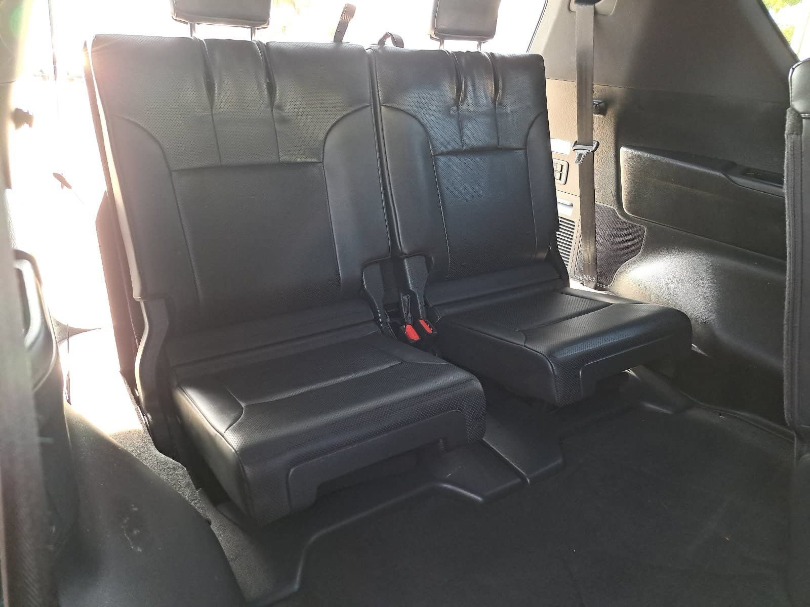 Used 2023 Lexus LX 600 4WD w/ Appearance Package image 12
