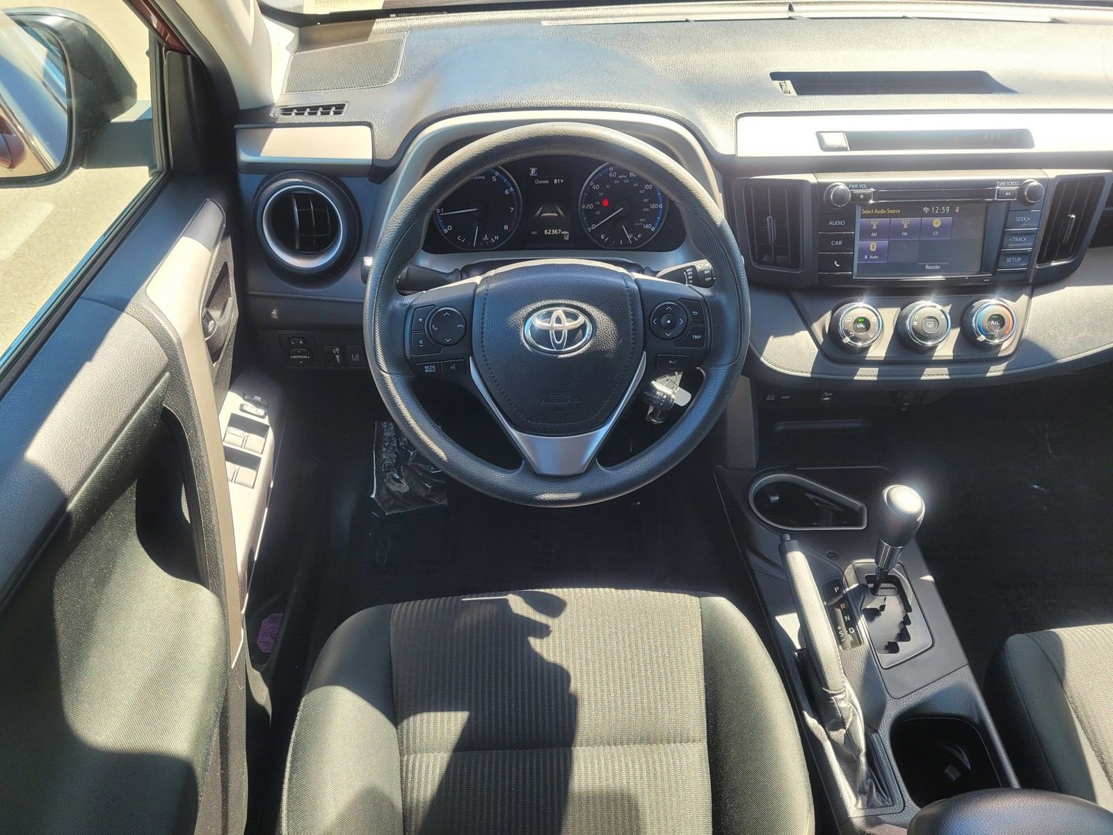 Used 2018 Toyota RAV4 LE w/ All Weather Liner Package AWD/4WD image 10