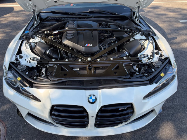 Used 2024 BMW M3 w/ M Carbon Exterior Package RWD image 24