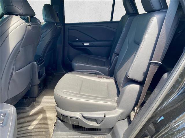 Used 2025 Lexus TX 500h AWD w/ Technology Package image 23