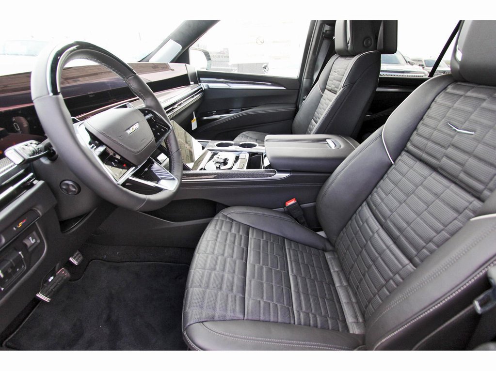 New 2026 Cadillac Escalade ESV V w/ LPO, ONYX Package AWD/4WD image 6